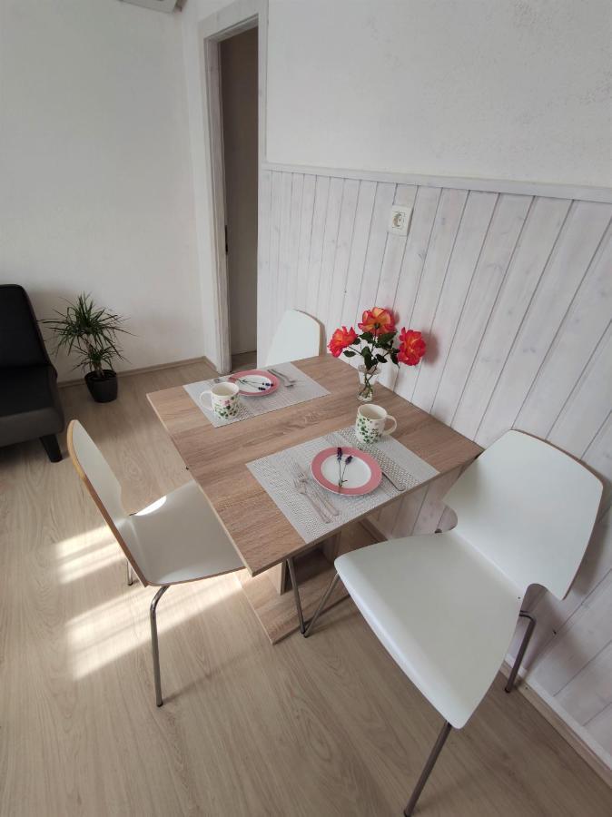 Apartman Josip Garica Eksteriør billede